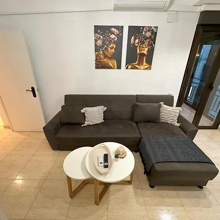 And Center Lägenhet Alicante